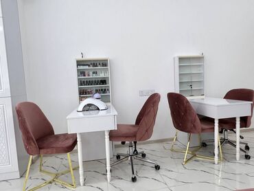 Digər kommersiya daşınmaz əmlakı: Qara Çuxur qəsəbəsində yerləşən yeni tikili 5 mərtəbəli binanın 1-ci — 2