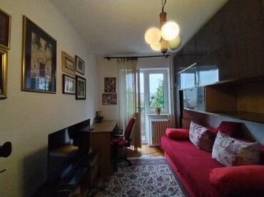 Prodaja stanova: Dvosoban stan sa terasom i pogledom na naselje. - Prostrana — 10