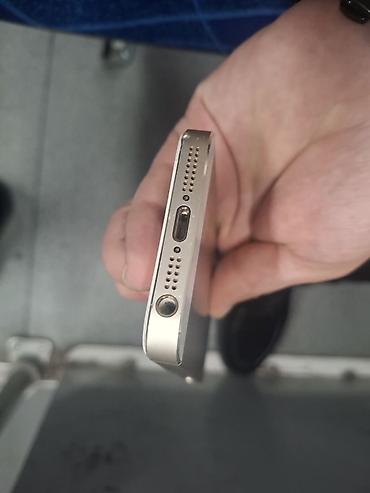 fanarlar: IPhone SE, Ağ, Barmaq izi — 4