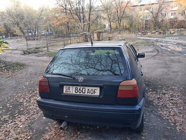 обмен на частный дом: Volkswagen Golf: 1995 г., 2 л, Механика, Бензин, Хэтчбэк