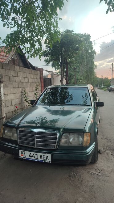 мерс е200: Mercedes-Benz E 200: 1993 г., 2 л, Механика, Бензин, Седан