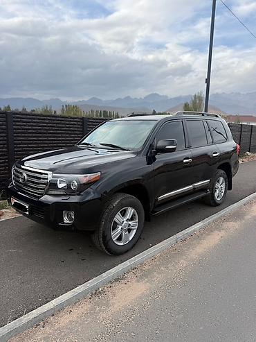 Продажа авто: Toyota Land Cruiser: 2012 г., 4.6 л, Автомат, Газ, Внедорожник — 2