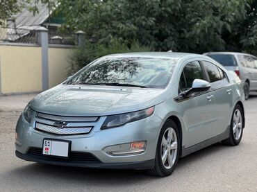 продаю газель: Chevrolet Volt: 2013 г., 1.4 л, Автоматические, Гибрид, Седан