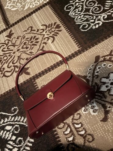 женские зеленые брюки: Trendyoldan alınıb