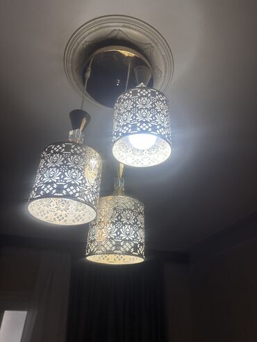 lisdurlar: Çılçıraq, 3 lampa