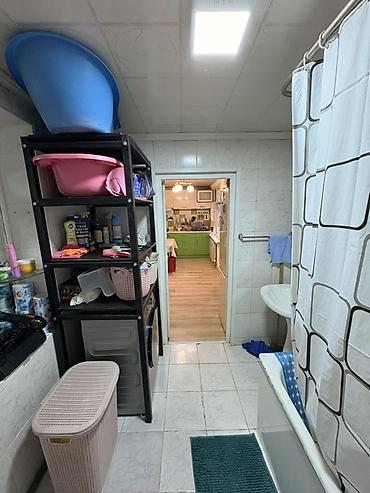 Продажа коттеджей и домов: Пол дома с участком и двором - Пол дом на огороженной территории — 8