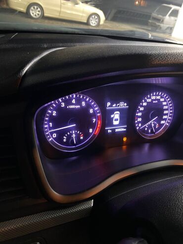 Hyundai: Hyundai Sonata: 2017 г., 2 л, Автомат, Газ, Седан — 6