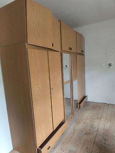 Dolablar: Ağac naxışlı iri qarderob dəsti - Material: laminat/taxta teksturalı — 2