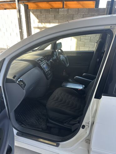 Toyota: Toyota Ipsum: 2003 г., 2.4 л, Автомат, Бензин, Минивэн — 6