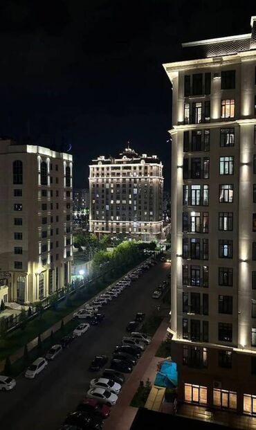 квартира сары озон: 1 бөлмө, 54 кв. м, Элитка, 8 кабат, ПСО (өзү оңдоп түзөтүп бүтүү үчүн)