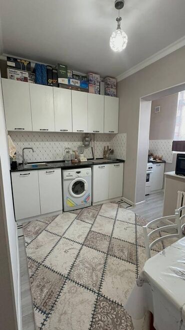 восток 5 квартира керек: 1 комната, 35 м², 106 серия, 3 этаж, Косметический ремонт