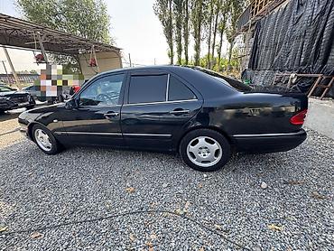 шильдик amg: Mercedes-Benz E-Class: 1999 г., 2.4 л, Кол менен иштөөчү, Бензин, Седан — 6