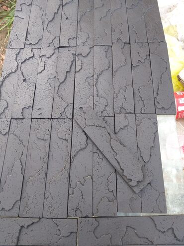 Tikinti işləri: Dekorativ daş hal hazırda ən mühasir sayılır, evin fasadınızı içəri — 17