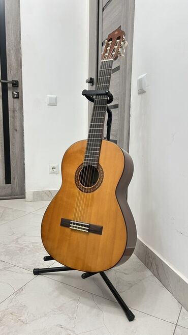 электрогитара урал: Классическая гитара Yamaha C45 + аксессуары - Модель: Yamaha C45