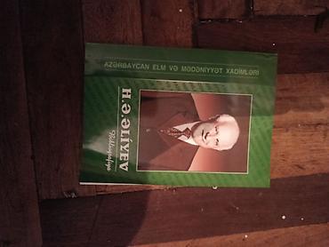Tədris ədəbiyyatı: Satılır: 3 ədəd kitab paketi 1) “Гамиң жанар шамдары” – müəllif — 25