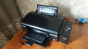 б у epson: Продаю принтер Epson L805, в идеальном состоянии. В катриджах залита