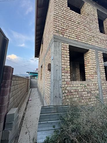 Недвижимость: 5 комнат, 110 м², 4 соток, Жапалак, Собственник — 2