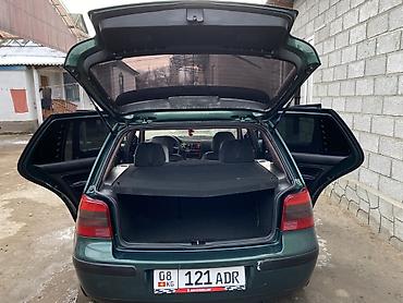 Volkswagen: Volkswagen Golf: 1999 г., 2 л, Механика, Бензин, Хэтчбэк — 9