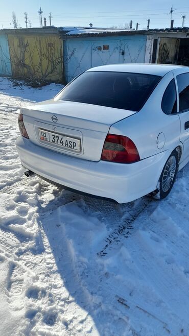 Opel: Opel Vectra: 2002 г., 1.8 л, Автомат, Бензин, Седан