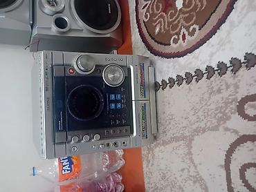 Другая аудиотехника: Музыкальный центр Samsung с двумя акустическими колонками Основные — 8