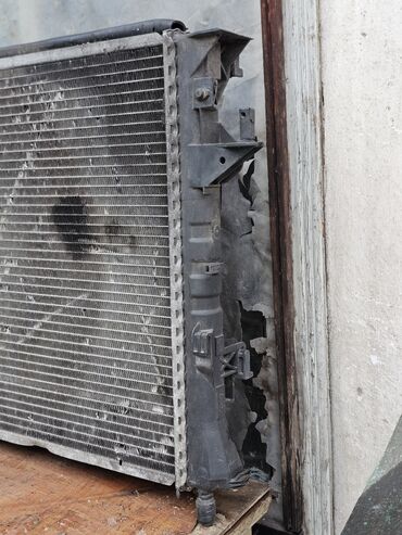 Радиаторы: Радиатор охлаждения двигателя Renault Laguna 2 / Espace 4, 2004г.в — 3
