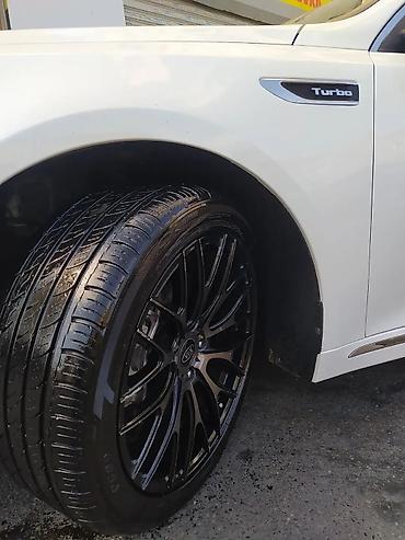 magar satisi: Kia Optima SXL Turbo – ağ rəngli, sedan kuzov. Güclü və qənaətcil — 4