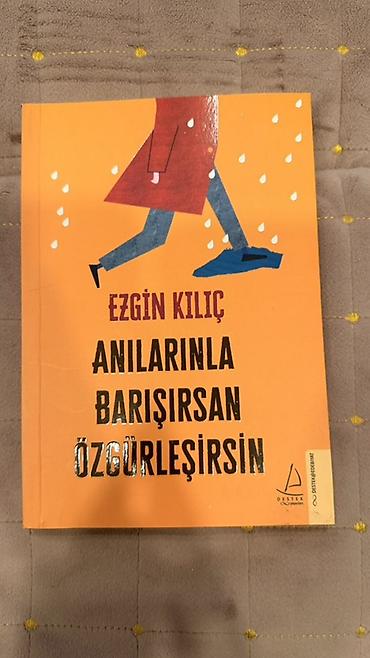 Bədii ədəbiyyat: Kitab paketi 1) Elçin Safarlı – “Сладкая соль Босфора” (rus dilində — 8