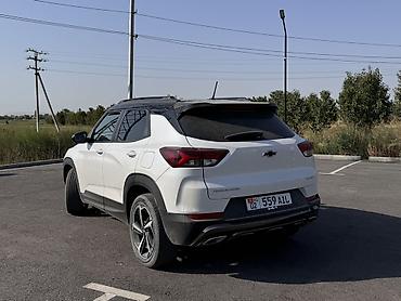 воздухозаборник на капот субару: Chevrolet Trailblazer: 2022 г., 1.4 л, Автомат, Бензин, Кроссовер — 4