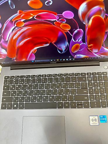 huawei komputer qiymeti: Huawei komputer satılır. Səliqəli işlənib sadəcə yeni komputer aldığım — 2