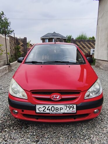 хундай ыстарекис: Hyundai Getz,1.4 красный хэтчбек мотор, каропка идеально без
