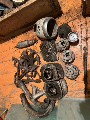 Motosikletlər: Umumilikde 1100azn — 19