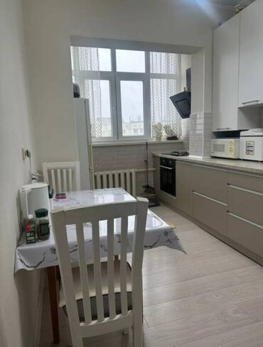 Продажа квартир: 3 комнаты, 68 м², 106 серия, 9 этаж, Евроремонт