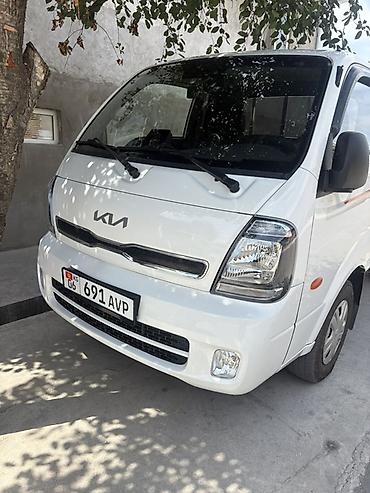 фермер: Kia BONGO: 2023 г., 2.5 л, Автомат, Дизель — 7