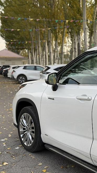 x3 m: Toyota Highlander: 2021 г., 2.5 л, Автомат, Гибрид, Кроссовер — 6
