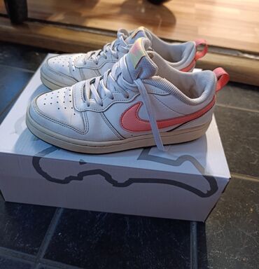 celine patike: Nike, 36.5, color - White