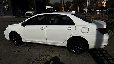 lexus e: BYD Qin: 2018 г., 1.5 л, Автомат, Гибрид, Седан — 7