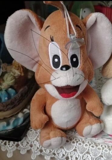 balaca maşin: Oyuncaq. teze tom and jerry.baha alinib 3 m vererem.balaca deyil