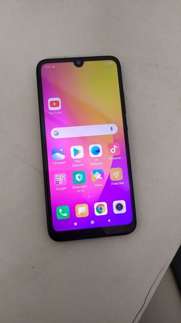 рассрочка телефона: Redmi, Redmi 7, Б/у, 32 ГБ, цвет - Черный, 2 SIM