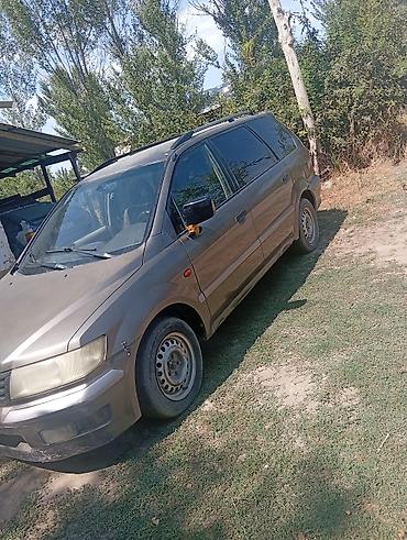 mcv 21: Mitsubishi Space Wagon: 1998 г., 2.4 л, Механика, Бензин, Минивэн — 6