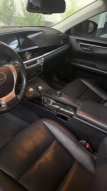 Lexus: Lexus ES: 2015 г., 2.5 л, Вариатор, Гибрид, Седан — 8