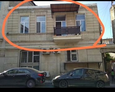 Qarajlar: Bakı, 3 otaqlı, Köhnə tikili, m. İçərişəhər, 90 kv. m