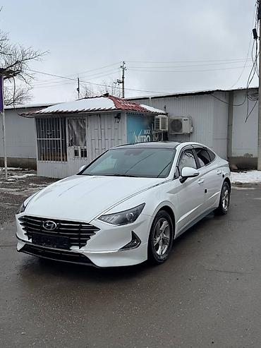 Hyundai: Hyundai Sonata: 2021 г., Автомат, Бензин, Седан — 5