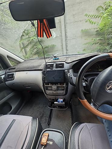 android avto: Toyota Ipsum: 2003 г., 2.4 л, Автомат, Бензин, Минивэн — 7
