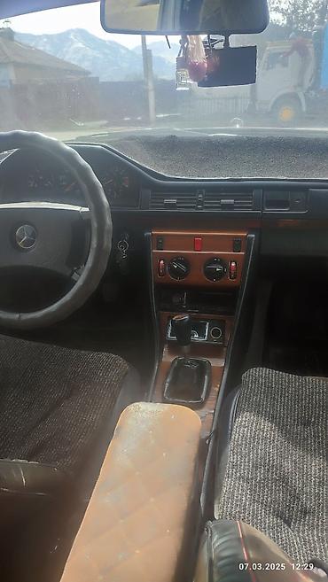 jac 9: Mercedes-Benz W124: 1990 г., 2.3 л, Механика, Бензин, Седан — 5
