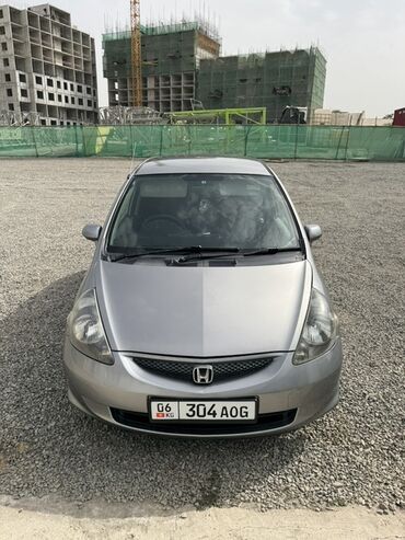 фары тайота авенсис: Honda Fit: 2003 г., Автомат, Хетчбек