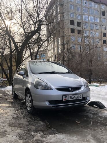 фит автомобиль: Honda Fit: 2003 г., 1.3 л, Автомат, Бензин, Хетчбек