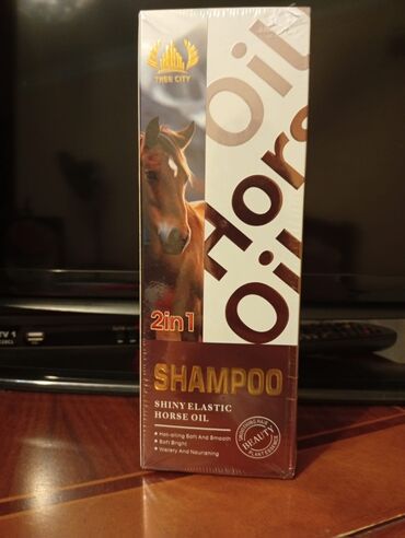 Qəfəslər: Tree City 2-in-1 Şampun – Shiny Elastic Horse Oil Məhsul təsviri: -