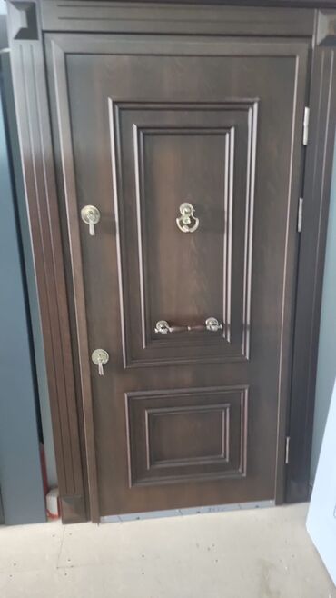 Giriş qapıları: Mənzil üçün Yeni Giriş qapısı Zəmanətli, Pulsuz quraşdırma, Pulsuz çatdırılma — 10