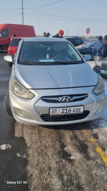 опрыскиватель б у: Hyundai Solaris: 2011 г., 1.4 л, Механика, Бензин, Седан