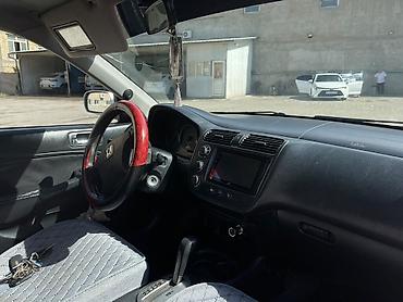 Honda: Honda Civic: 2003 г., 1.7 л, Автомат, Бензин, Седан — 10